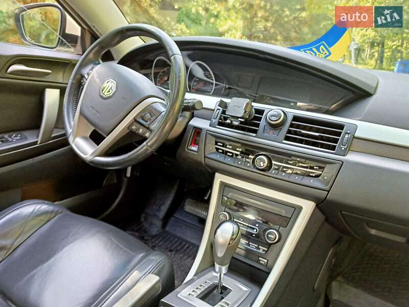 Фастбэк MG 6 2012 в Мукачево