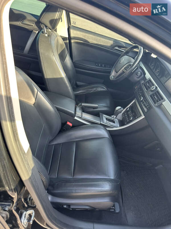 Седан MG 6 2013 в Буче