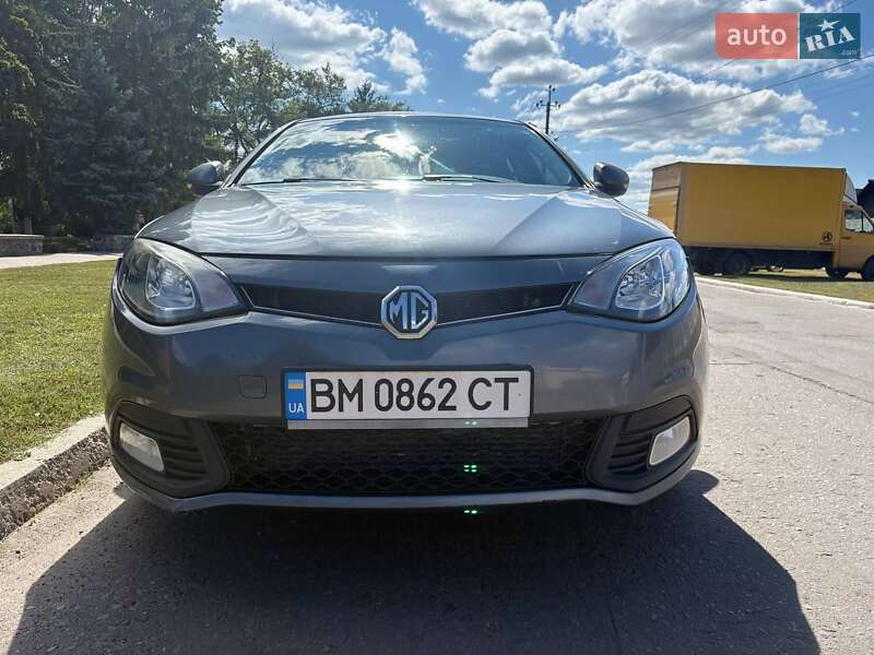 Фастбэк MG 6 2012 в Зенькове