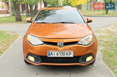 Фастбэк MG 6 2012 в 
