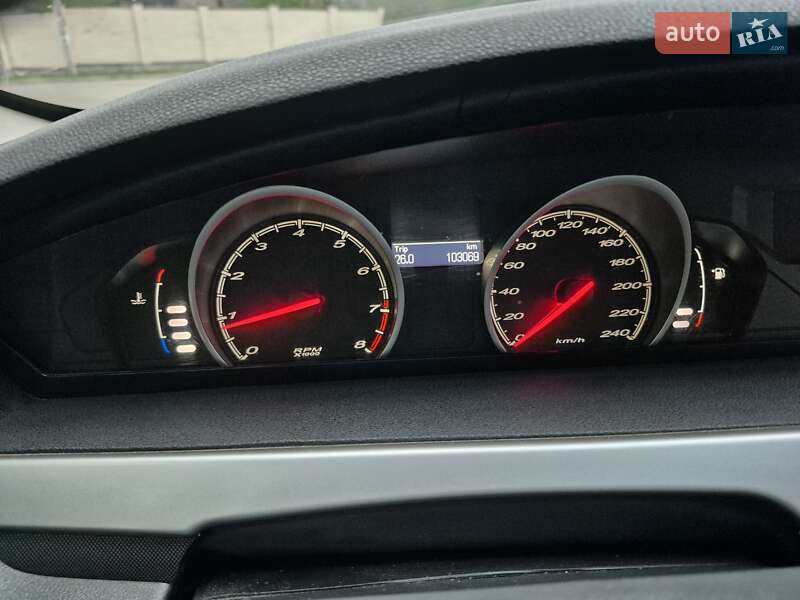 Фастбэк MG 6 2013 в Киеве