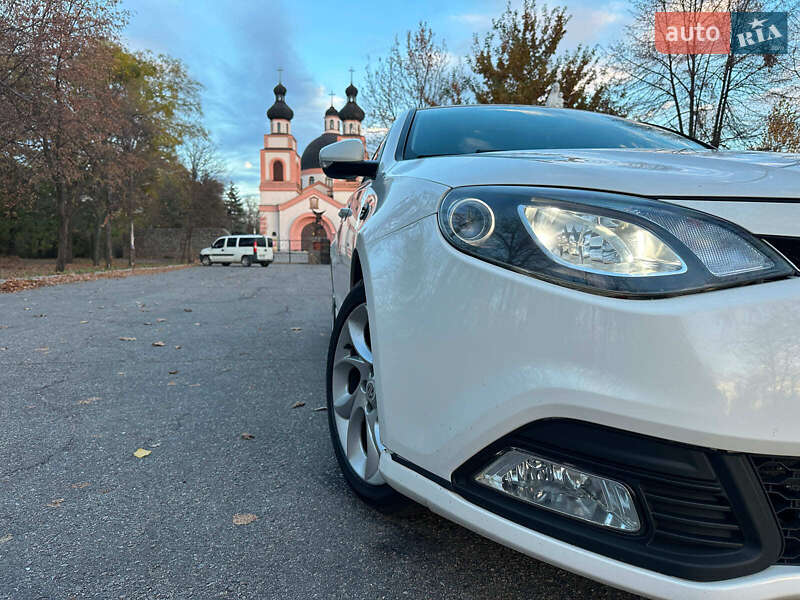 Фастбэк MG 6 2012 в Запорожье фото 14 Фастбэк MG 6 2012 в Запорожье