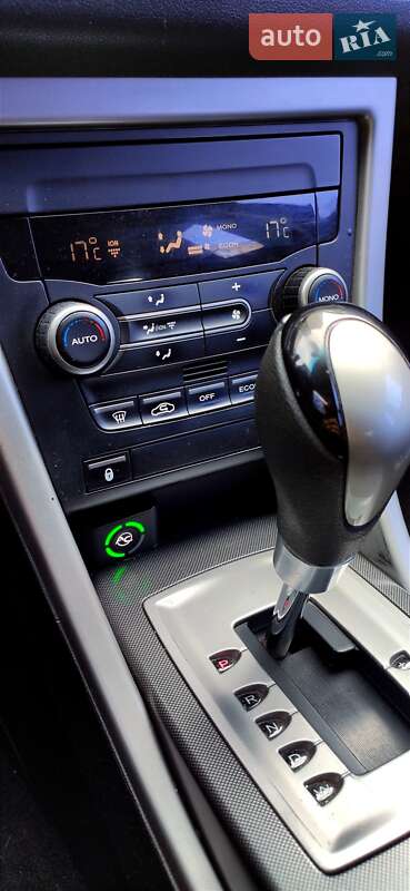 Фастбек MG 6 2012 в Житомирі