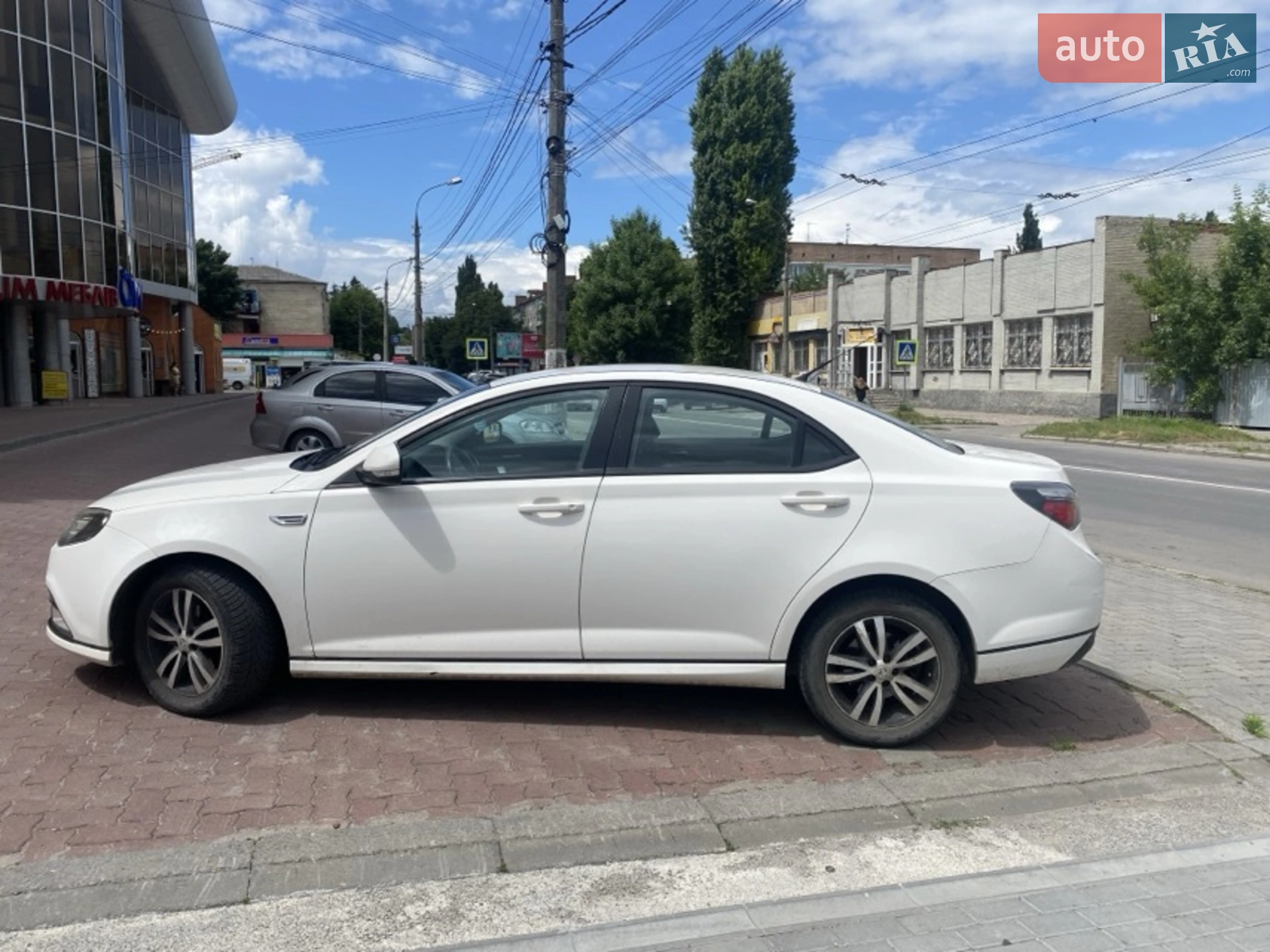 MG6 2013