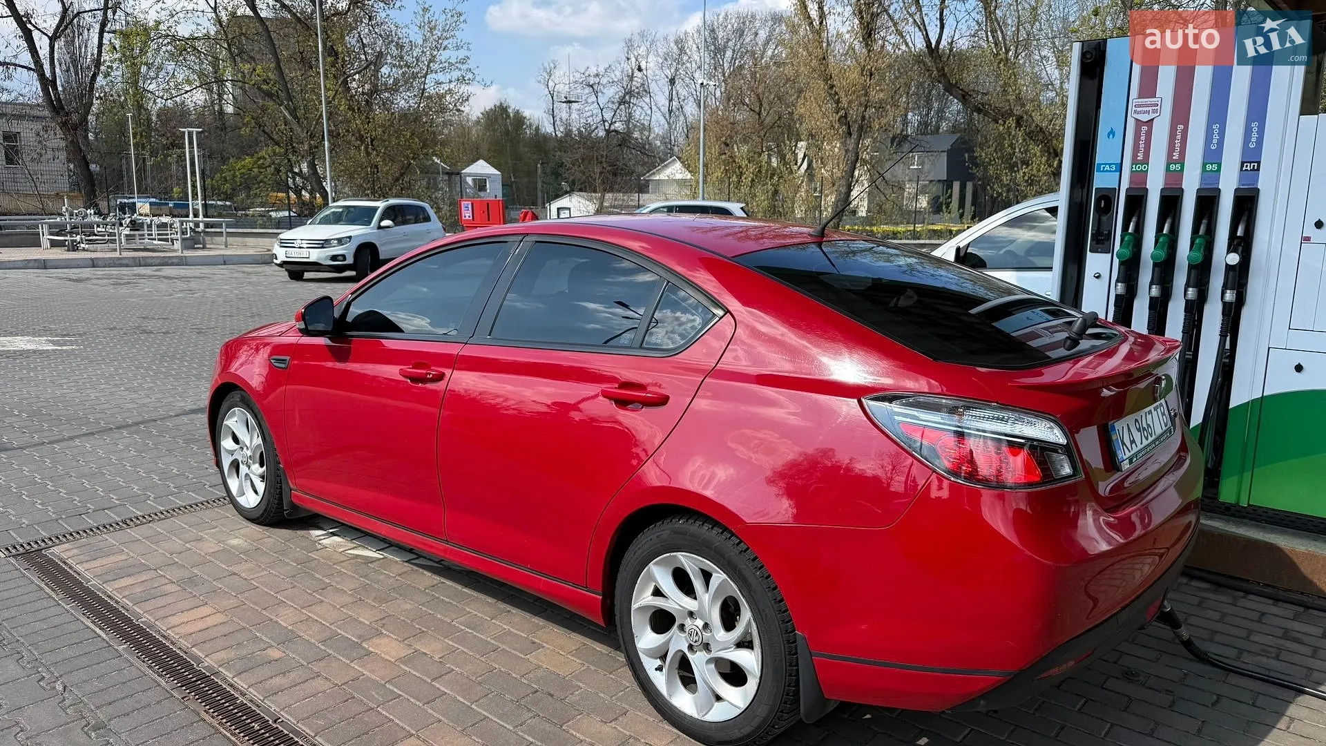 2012 MG 6 - мініатюра 21