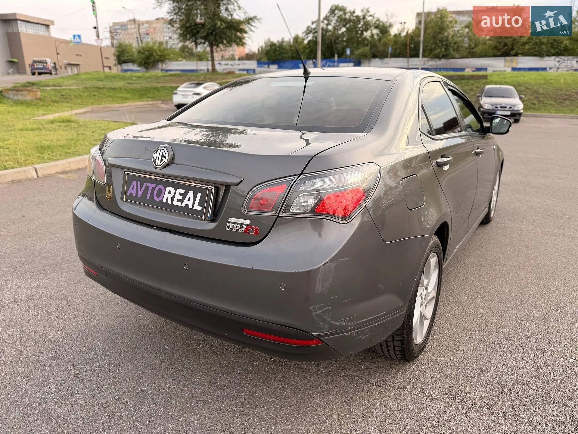 2013 MG 6 - мініатюра 30