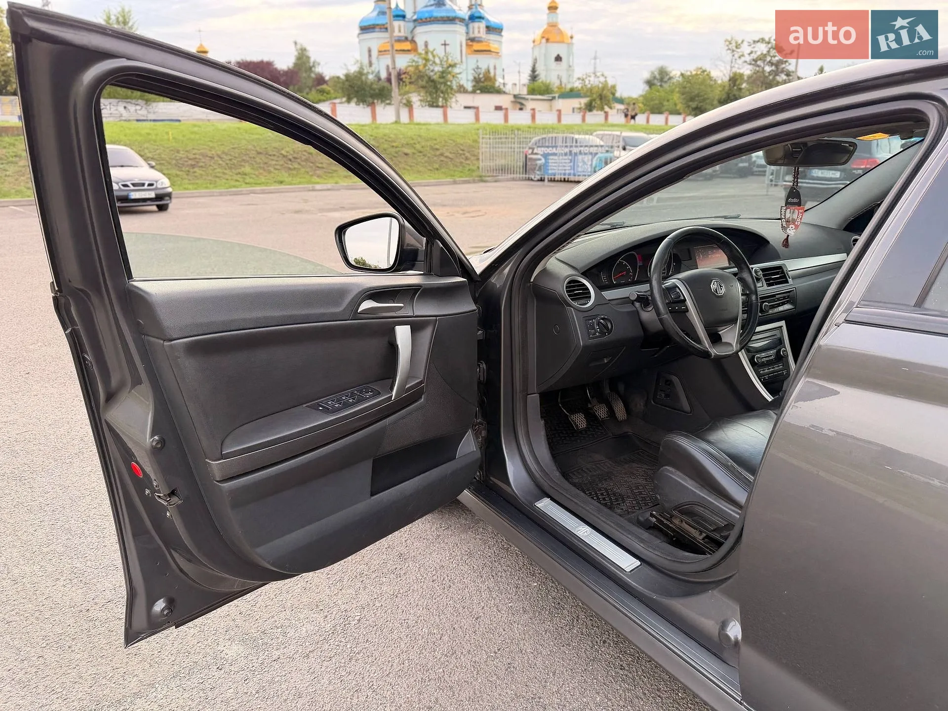 2013 MG 6 - мініатюра 37