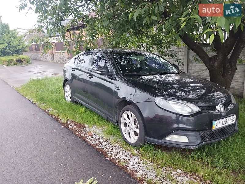 Фастбэк MG 6 2012 в Киеве