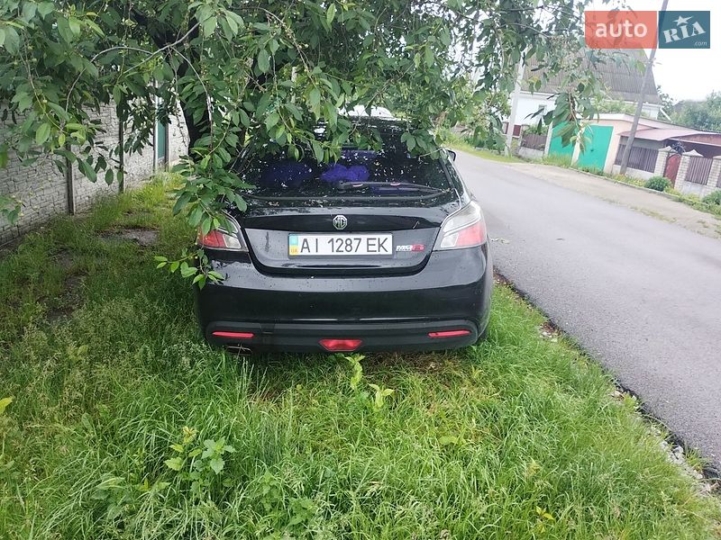 Фастбэк MG 6 2012 в Киеве