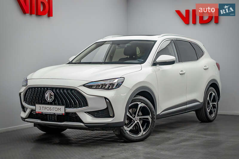 MG HS 2023