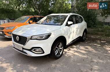 Позашляховик / Кросовер MG HS 2022 в 