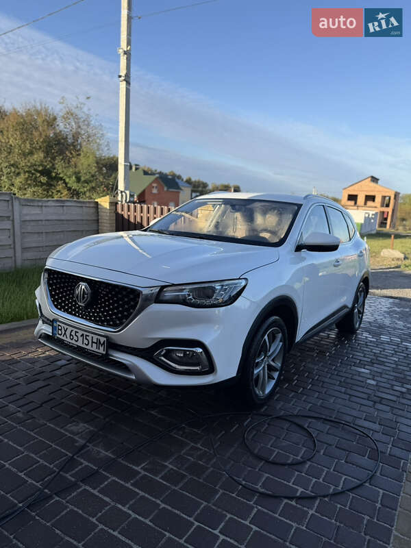 Внедорожник / Кроссовер MG HS 2022 в Хмельницком фото 5 Внедорожник / Кроссовер MG HS 2022 в Хмельницком