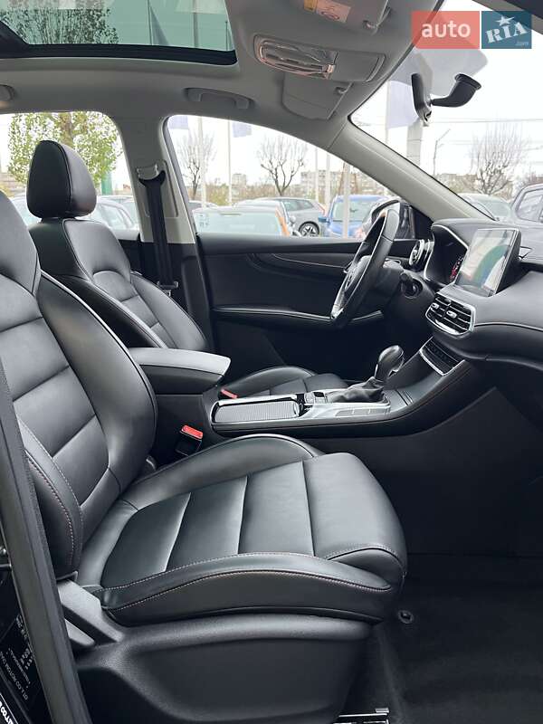 Внедорожник / Кроссовер MG HS 2021 в Киеве