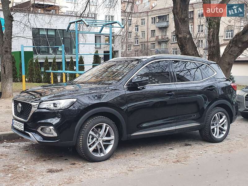 Внедорожник / Кроссовер MG HS 2021 в Киеве