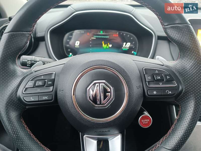 Внедорожник / Кроссовер MG HS 2022 в Киеве