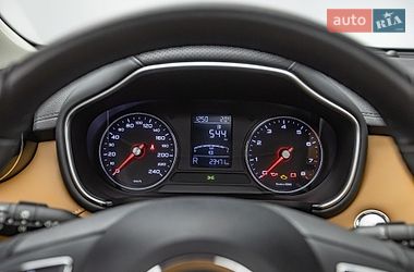 Внедорожник / Кроссовер MG HS 2023 в Киеве