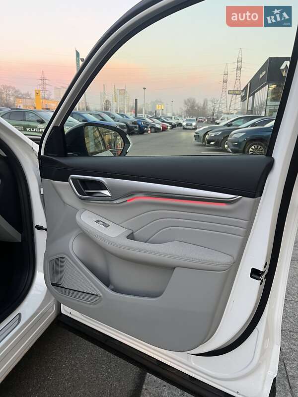 Внедорожник / Кроссовер MG Marvel R 2022 в Киеве