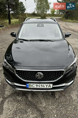 Хэтчбек MG ZS EV 2020 в 