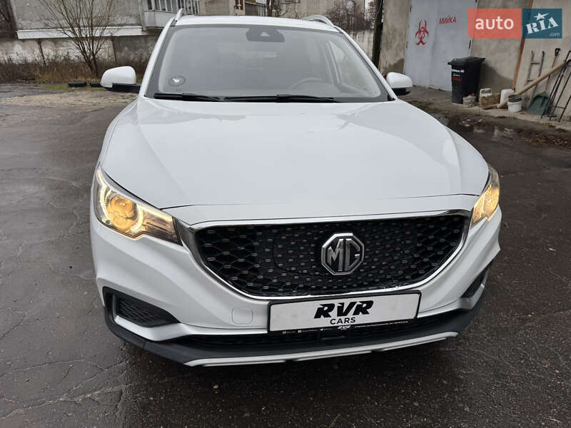 Внедорожник / Кроссовер MG ZS EV 2020 в Тернополе