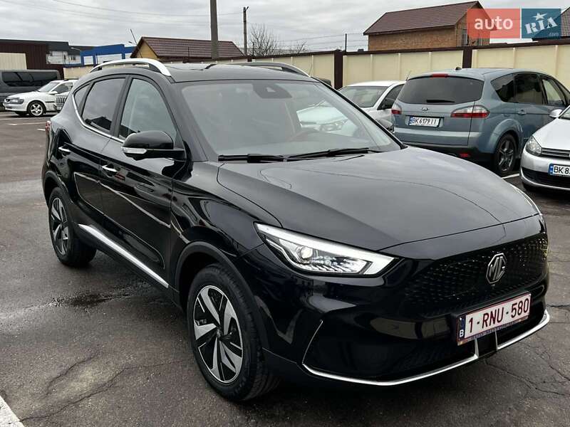 Внедорожник / Кроссовер MG ZS EV 2023 в Ровно