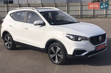 Внедорожник / Кроссовер MG ZS EV 2021 в Львове