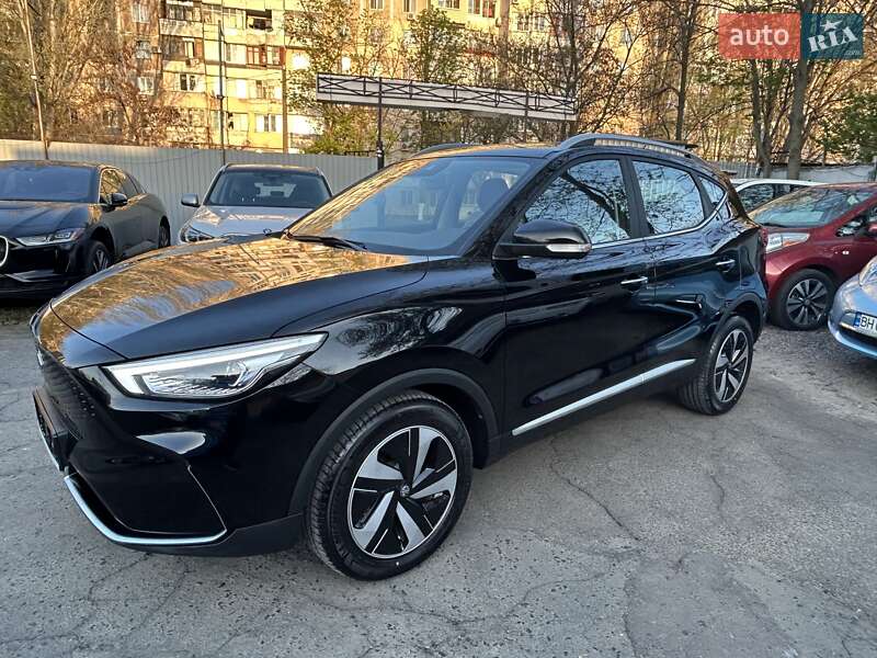 Внедорожник / Кроссовер MG ZS EV 2023 в 