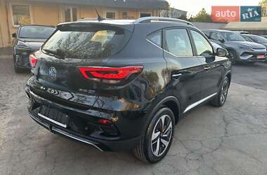 Внедорожник / Кроссовер MG ZS EV 2023 в 