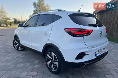 Внедорожник / Кроссовер MG ZS EV 2022 в 