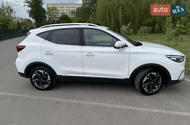 Внедорожник / Кроссовер MG ZS EV 2022 в 