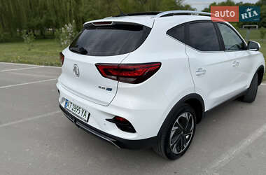 Внедорожник / Кроссовер MG ZS EV 2022 в 