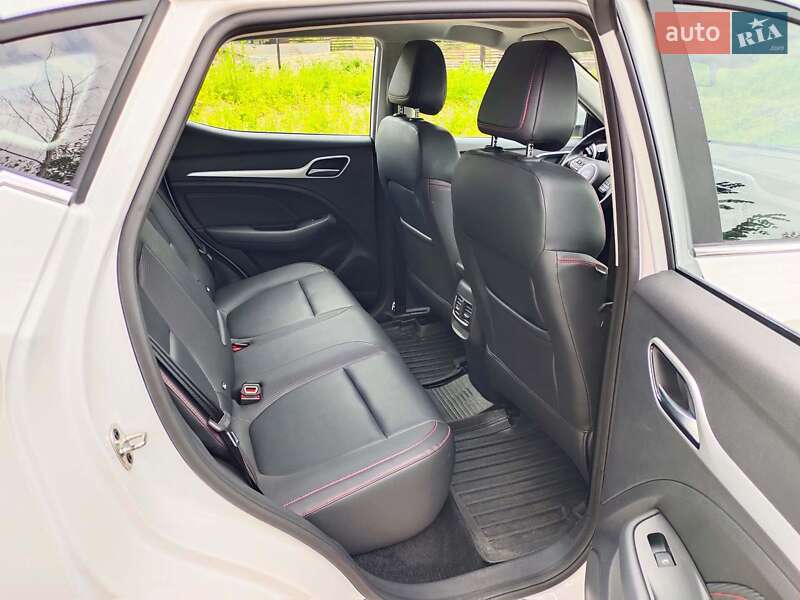 Внедорожник / Кроссовер MG ZS EV 2023 в Софиевской Борщаговке