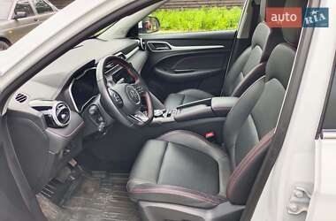 Внедорожник / Кроссовер MG ZS EV 2023 в 