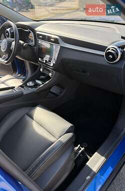Внедорожник / Кроссовер MG ZS EV 2019 в 