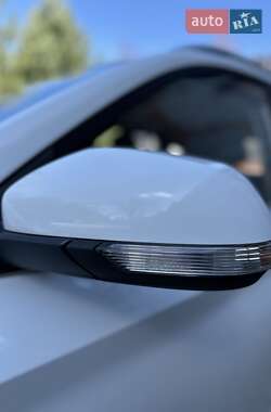 Внедорожник / Кроссовер MG ZS EV 2019 в 