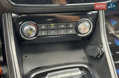Внедорожник / Кроссовер MG ZS EV 2020 в 