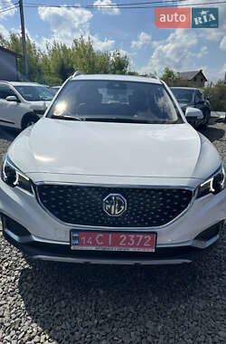 Внедорожник / Кроссовер MG ZS EV 2021 в 