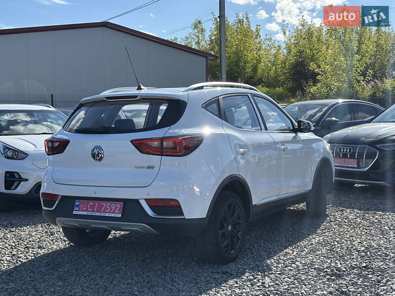 Внедорожник / Кроссовер MG ZS EV 2021 в Львове