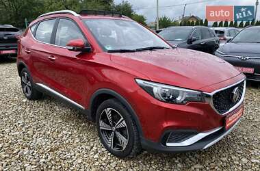 Внедорожник / Кроссовер MG ZS EV 2021 в 