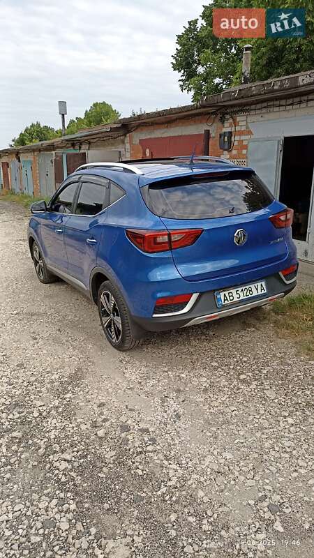 Внедорожник / Кроссовер MG ZS EV 2019 в Ладыжине