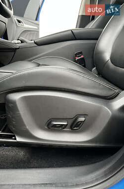 Внедорожник / Кроссовер MG ZS EV 2020 в 