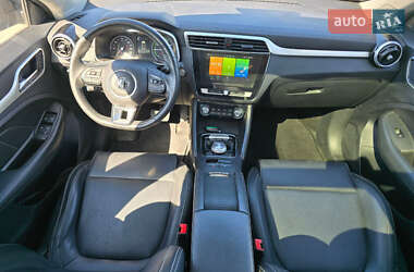 Внедорожник / Кроссовер MG ZS EV 2020 в 