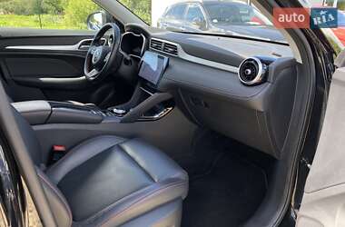 Внедорожник / Кроссовер MG ZS EV 2022 в 