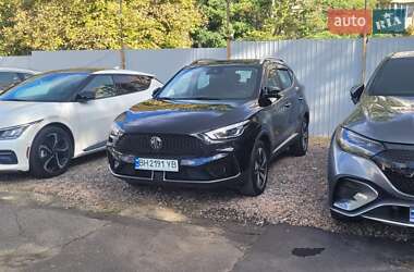 Внедорожник / Кроссовер MG ZS EV 2022 в 