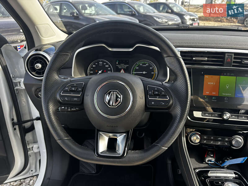 Внедорожник / Кроссовер MG ZS EV 2021 в Львове