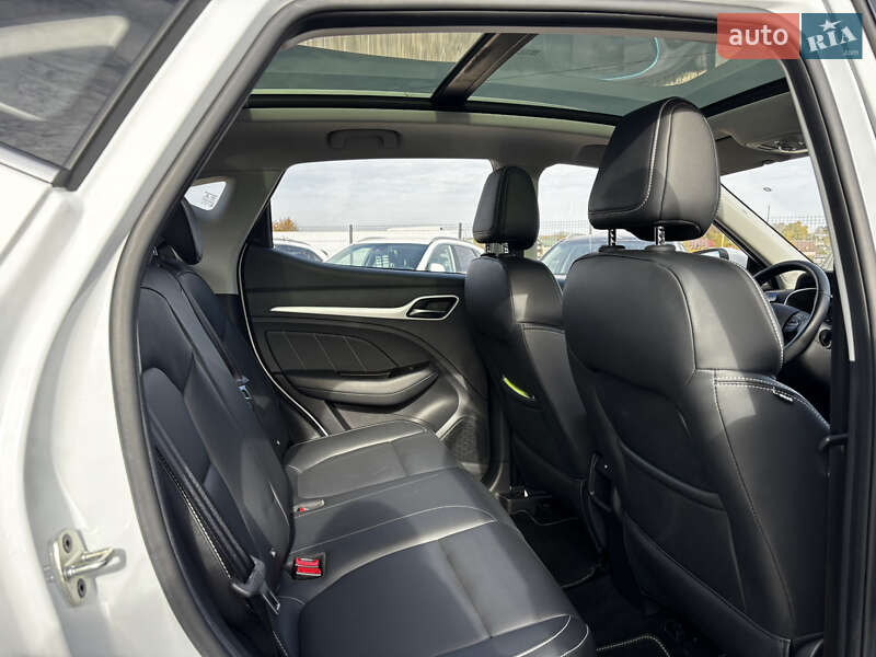 Внедорожник / Кроссовер MG ZS EV 2021 в Львове