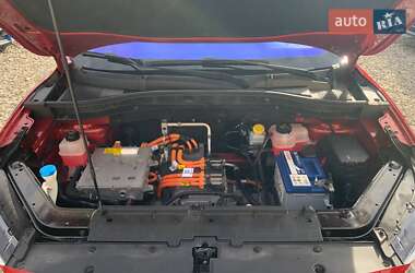 Внедорожник / Кроссовер MG ZS EV 2020 в 