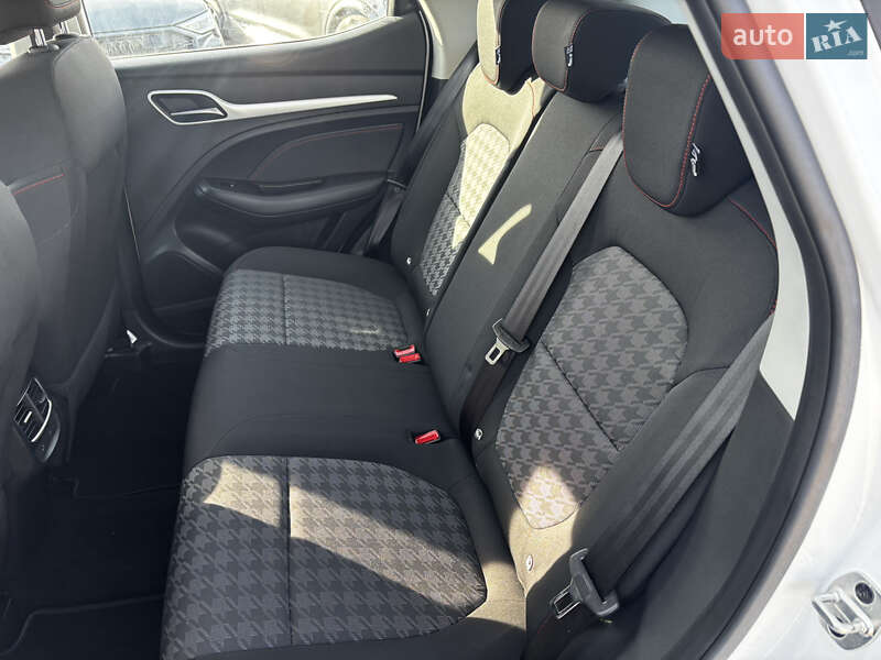 Внедорожник / Кроссовер MG ZS EV 2022 в Львове фото 49 Внедорожник / Кроссовер MG ZS EV 2022 в Львове