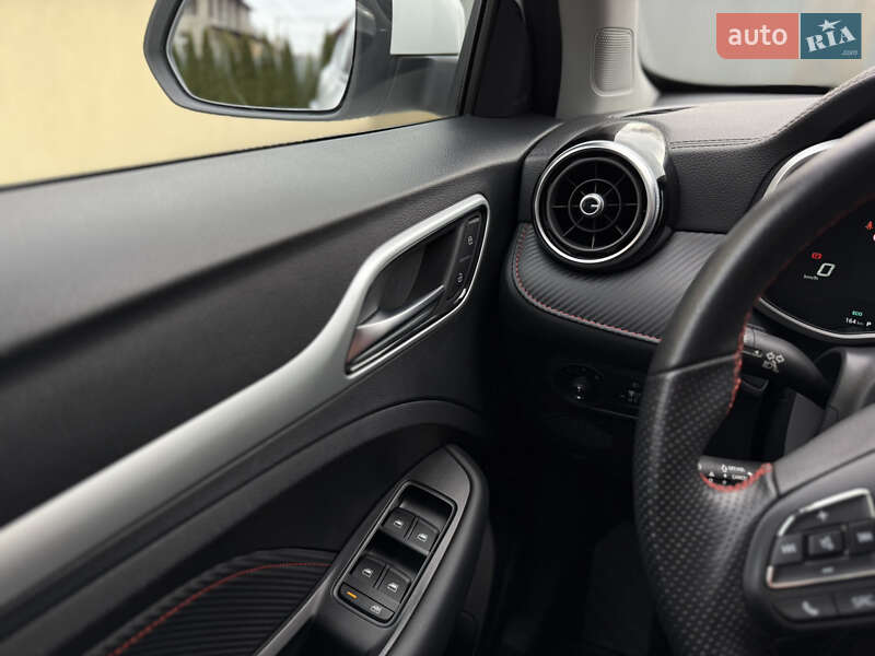 Внедорожник / Кроссовер MG ZS EV 2022 в Радивилове