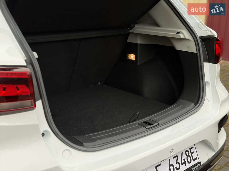 Внедорожник / Кроссовер MG ZS EV 2022 в Радивилове