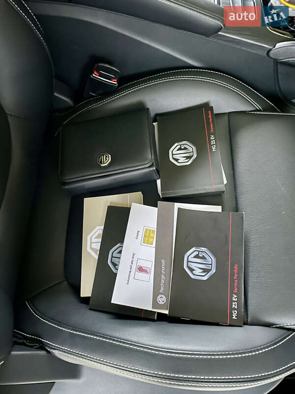 Внедорожник / Кроссовер MG ZS EV 2021 в Мукачево